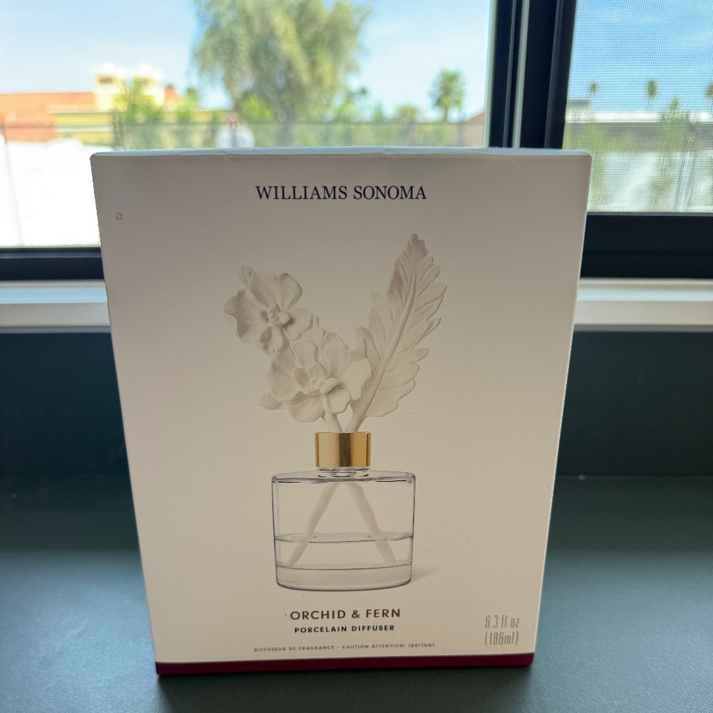 Williams Sonoma Home Fragrance Porcelain Diffuser